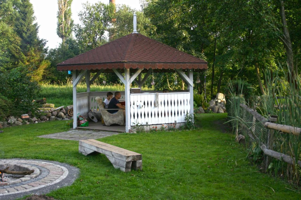Sianowskie Ranczo Exterior photo