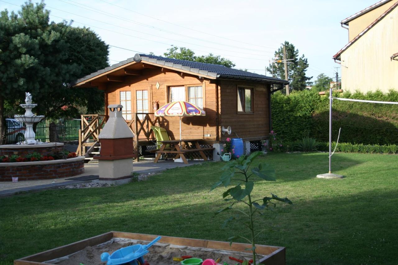 Sianowskie Ranczo Exterior photo